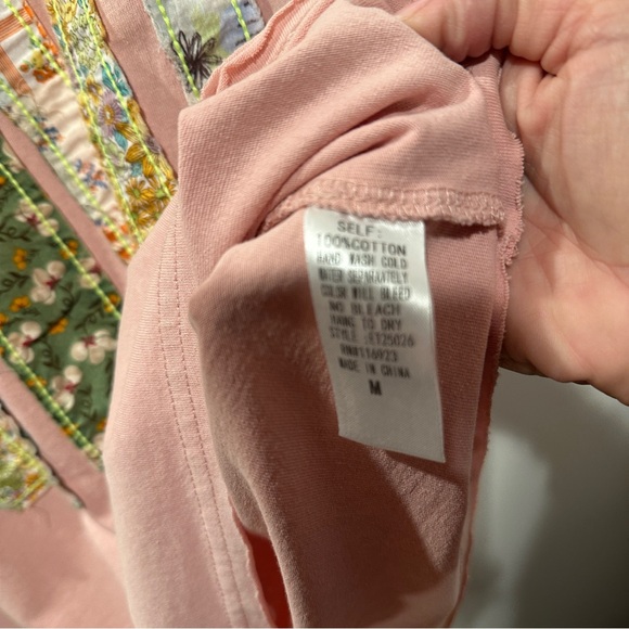 Easel Blush Rainbow Graphic Short Sleeve Tee - Picture 6 of 8